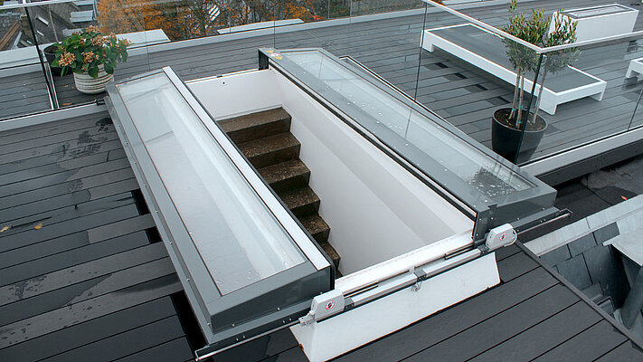 Fönster för platt tak som Takutgång Komfort Duo